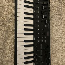M-Audio Oxygen Pro Mini 32-Key Midi Keyboard - Like New