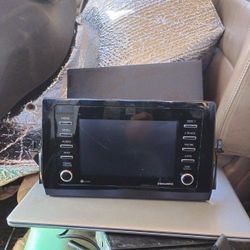 2020-2023 Toyota Camry Display & Receiver ID 86140-06D90 with Navigation OEM