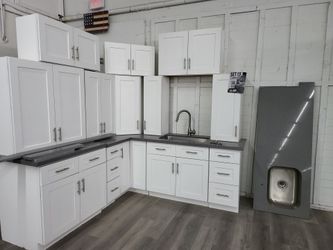 Kitchen Cabinets set