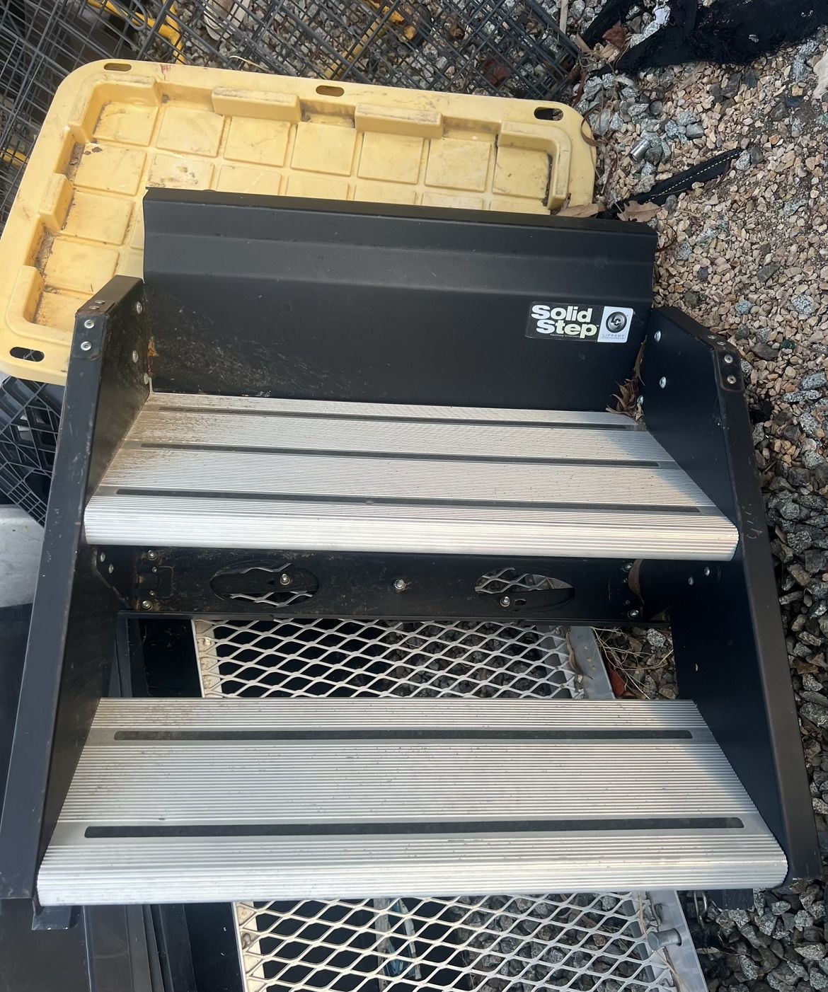 LIPPERT SOLID STEP DOUBLE STEP RV STEPS RV STAIRS for Sale in Lake