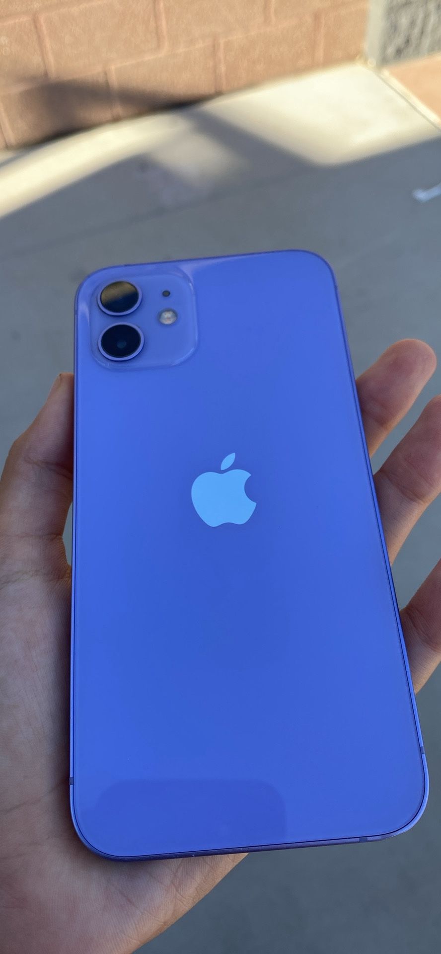 iPhone 12
