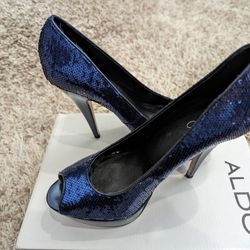 New, In Box, Blue Sequin Pumps, Size 40