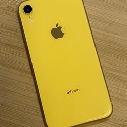 iPhone XR Fully Unlocked 