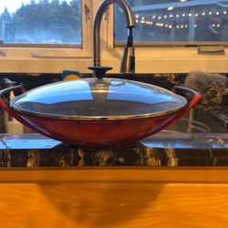 Le Creuset Wok