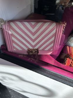 GENUINE CHANEL PINK BOYBAG