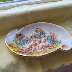 Capodimonte Italy 3 Playful Putty hand made and painted 6 1/4" or 6cm.