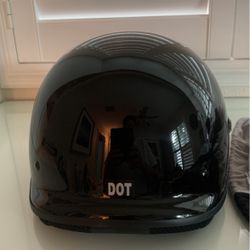 Almost New Harley Davidson DOT Approved Helmet 