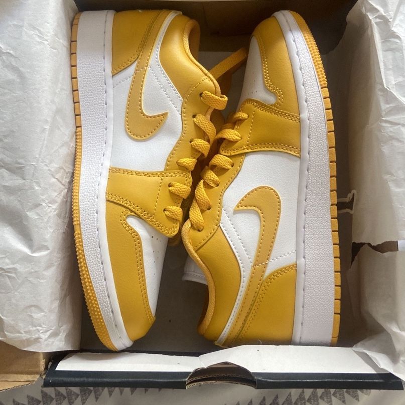 Air Jordan 1 Low (GS)