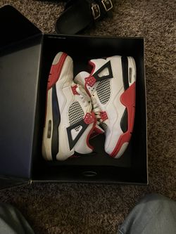 Jordan 4