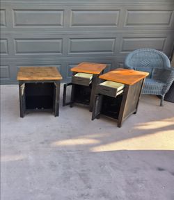 Ashley Furniture 3 piece living room furniture set (3) end Tables read description for details
