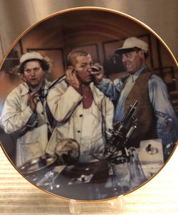Three Stooges Plates