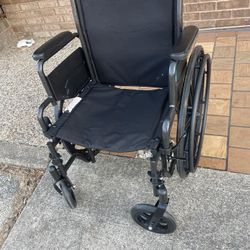 Light Weight Wheelchair 18” Seat