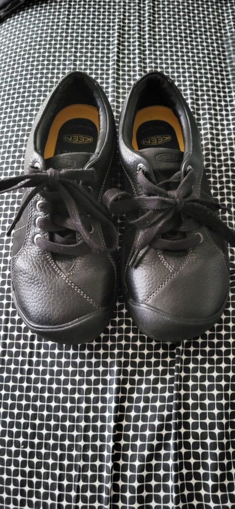 Womens KEEN Shoes
