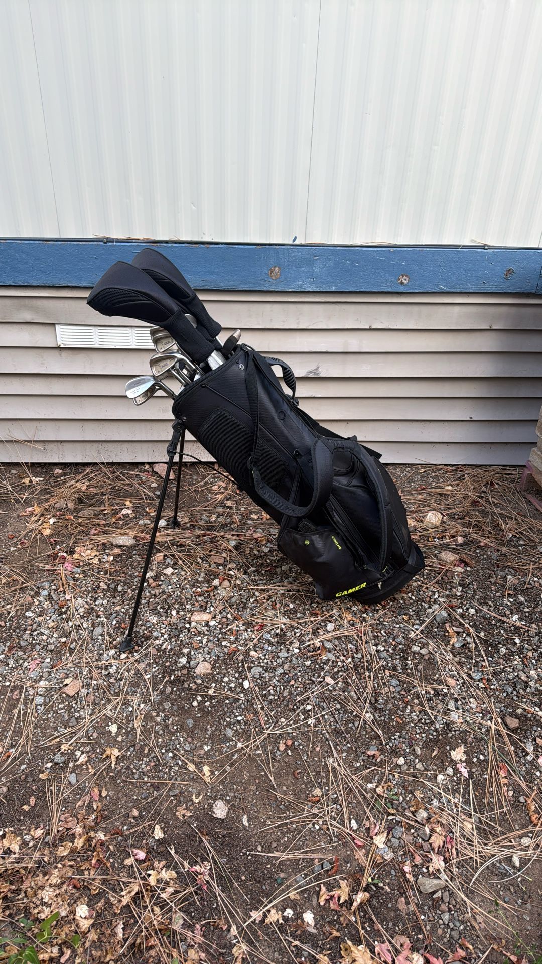 Golf Clubs & Bag