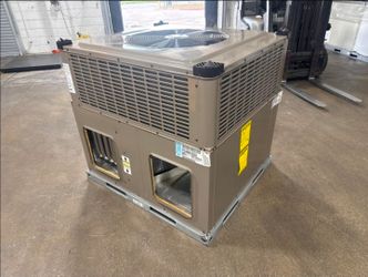 4 TON ////YORK\\\\ - PACKAGE UNIT - BRAND-NEW  - COMMERCIAL UNITS
