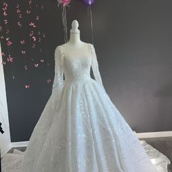 Wedding Dress 