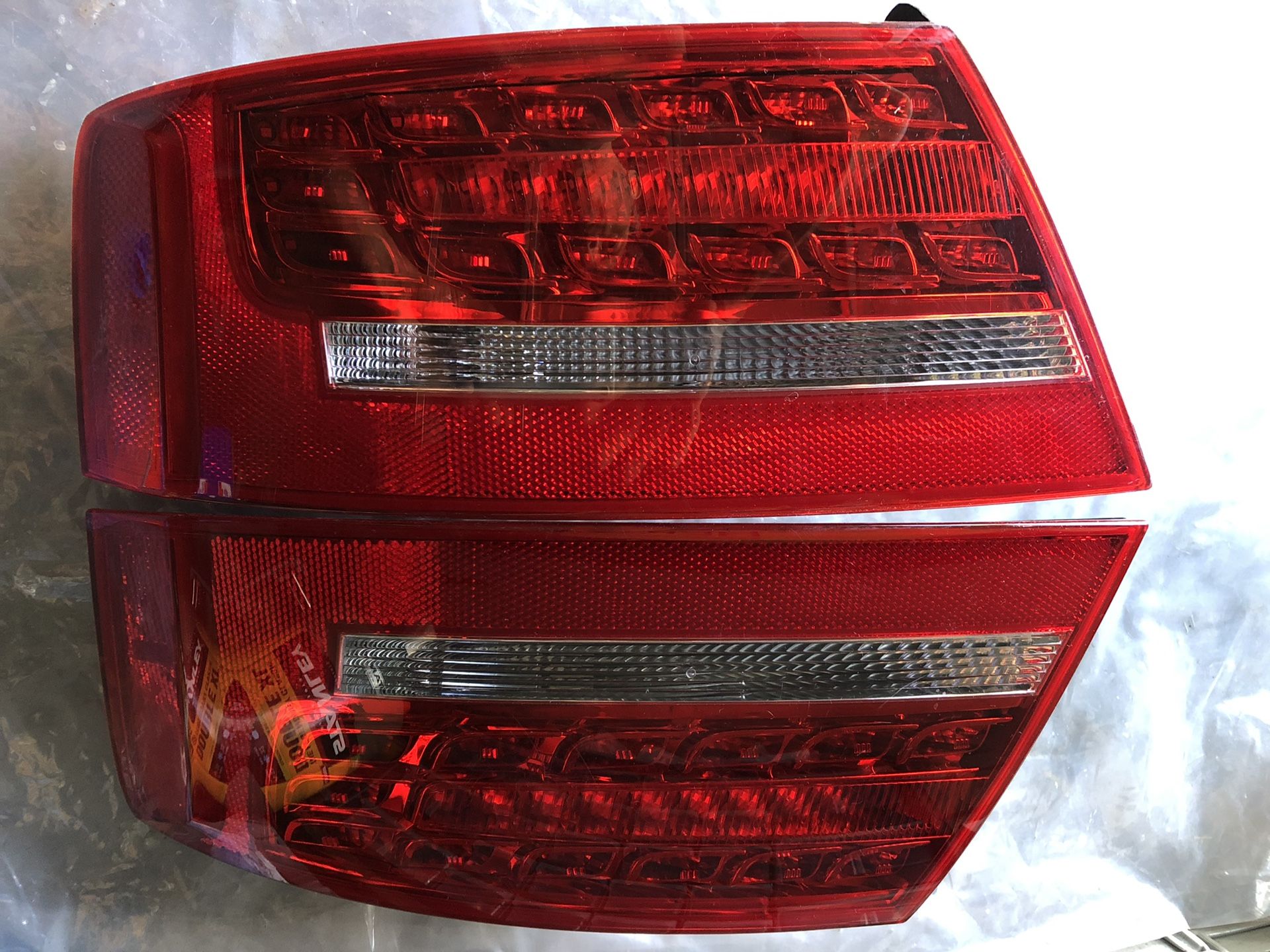 Audi A4,S4 tail lights