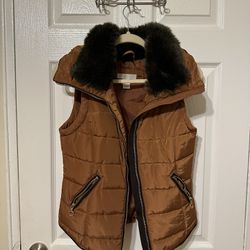 H&M Vest With Fur 