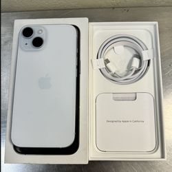 iPhone 15 Plus