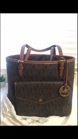 Authentic Micheal Kors purse