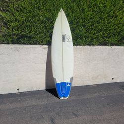 Al Merrick Surfboard 6,2