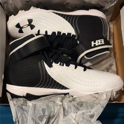 Under Armor Baseball Cleats 
