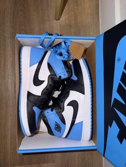2023 UNC Retro 1