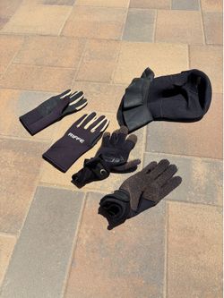 Wetsuit - gloves and hood Riffe and Deepsee