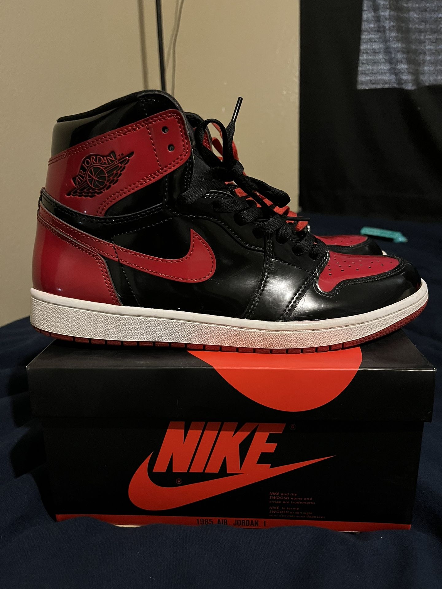 Jordan Retro 1s Bred $50