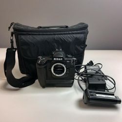 Nikon D1X  Black Digital Film Camera With Bag And Accessories 