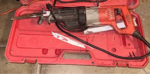 Milwaukee Sawzaw