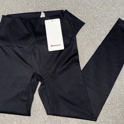 Women Lululemon High Rise Leggings