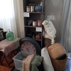 Friday 30th And Saturday 31: HOME SALE ALL THINGS MUST GO!! Text For Location.