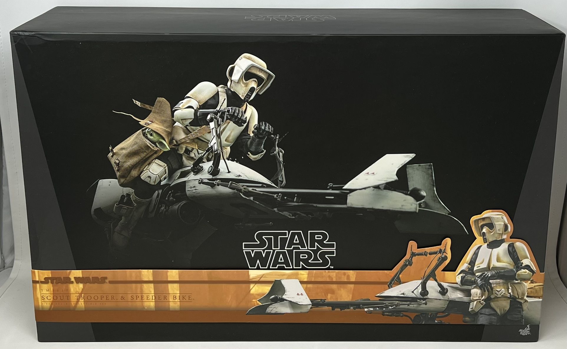 Hot Toys TMS017 Star Wars Mandalorian Scout Trooper & Speeder Bike 1/6th Figure