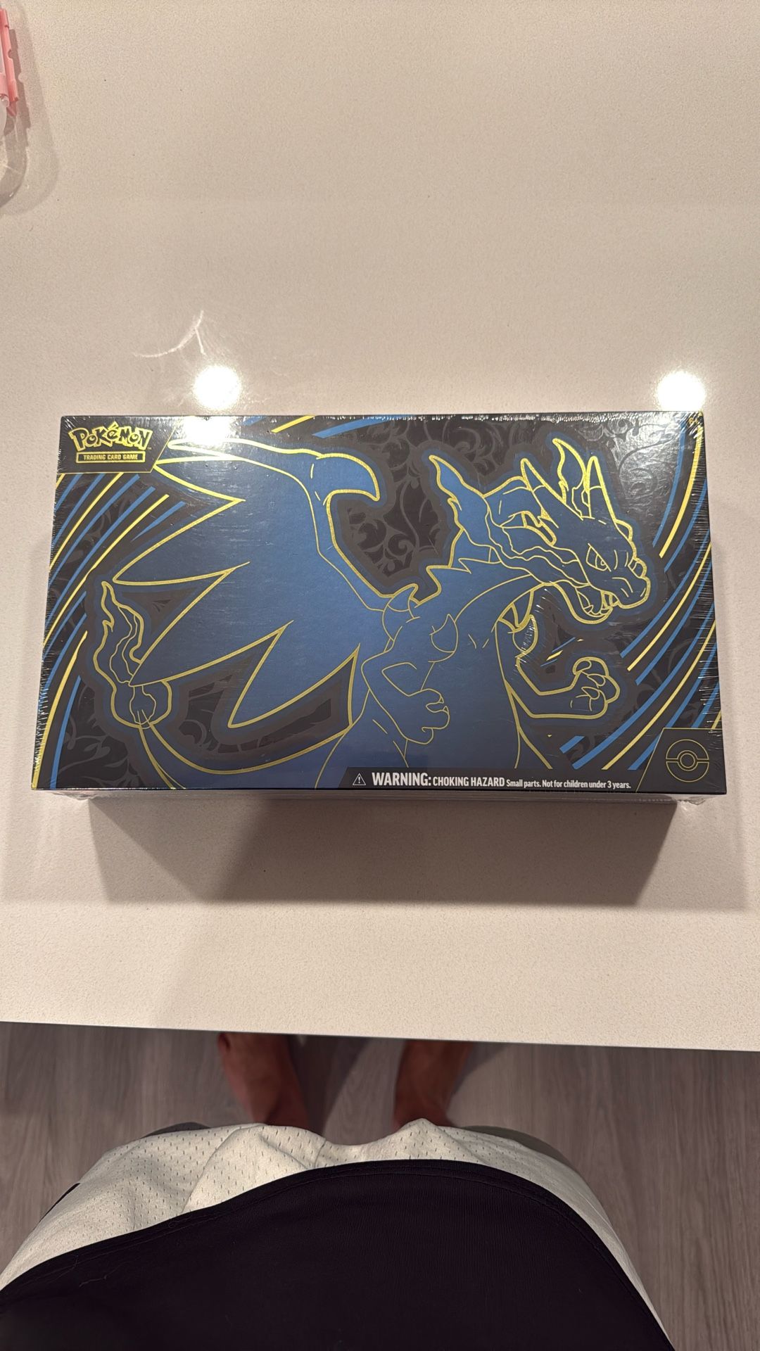 Mega Charizard X EX Ultra-Premium Collection