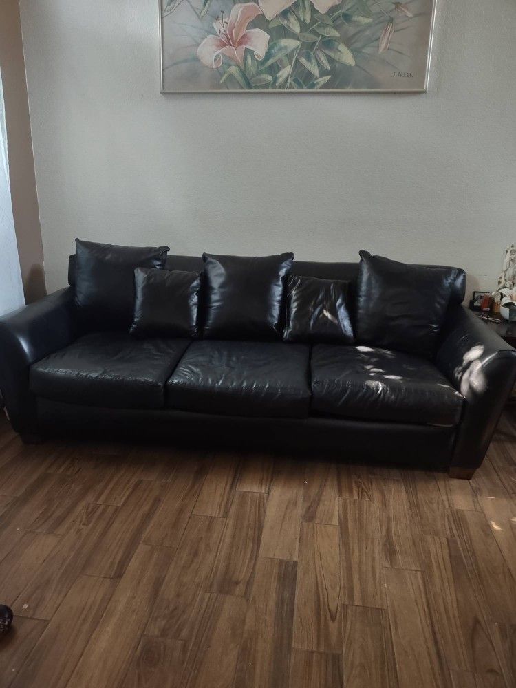 Free Couches