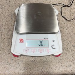 Ohaus Scout Balance Scale