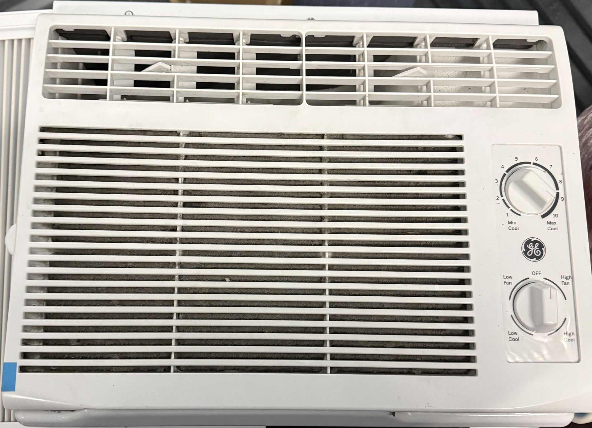 Air conditioner Almost New (used 5x) 10,000 BTU