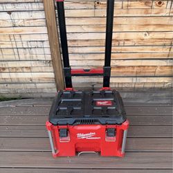 Milwaukee packout rolling  tool box