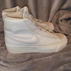 Nike Blazer Mid  Victory Size 7