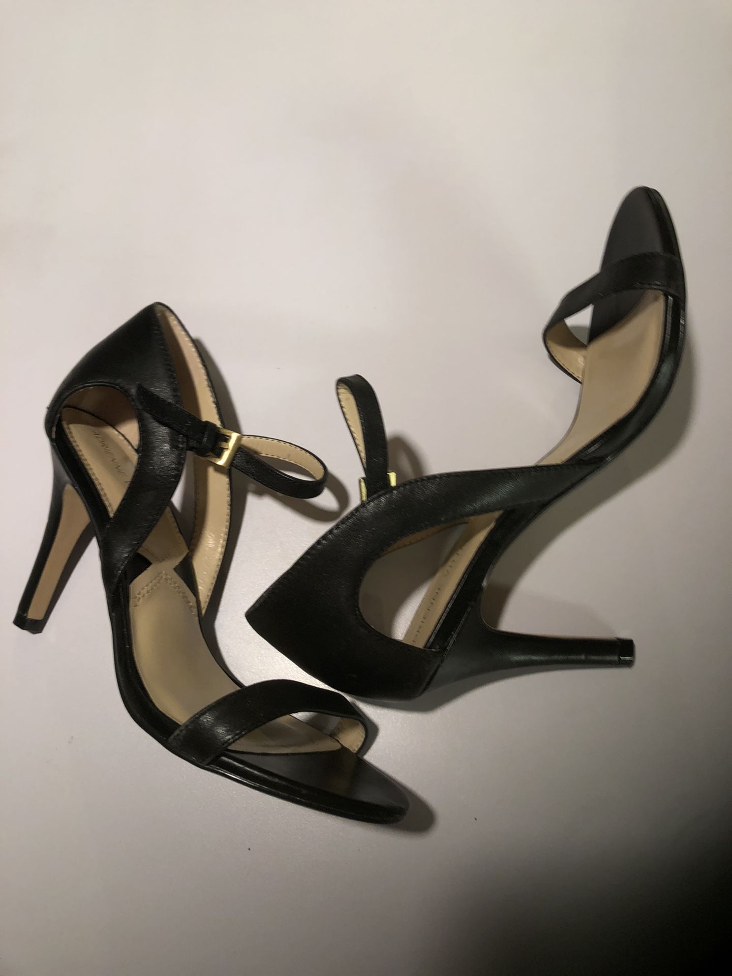 Adrienne Vittadini Size 7 Black Heels