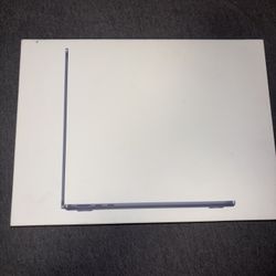 Apple - MacBook Air 13-inch Laptop - Apple M4 chip Built for Apple Intelligence - 16GB Memory - 256gb