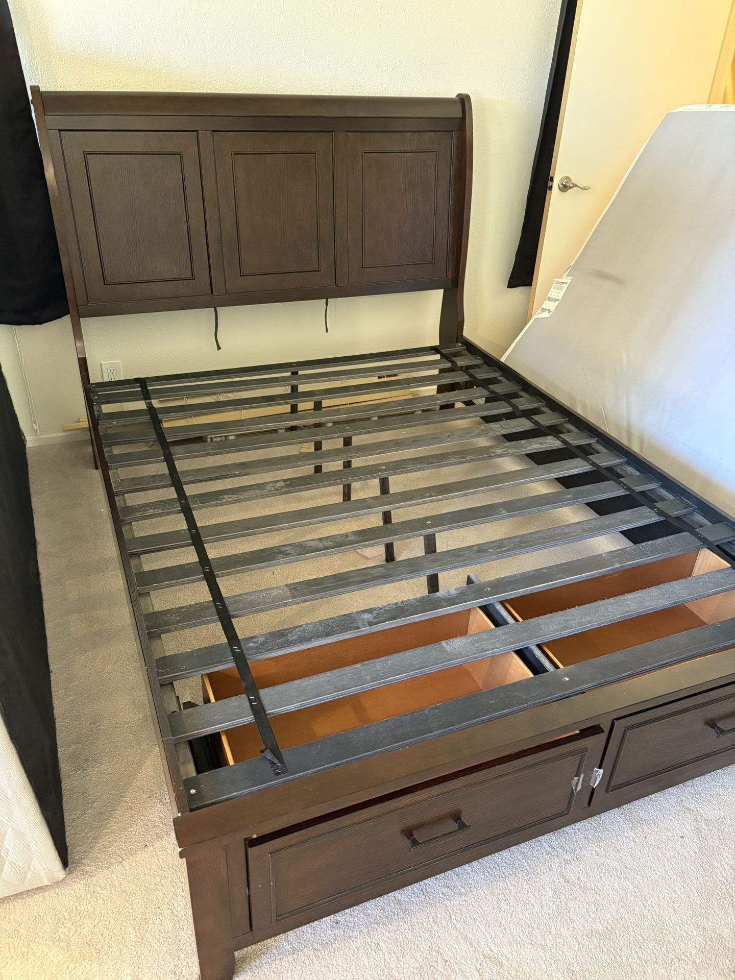 Queen Bed With Box spring
