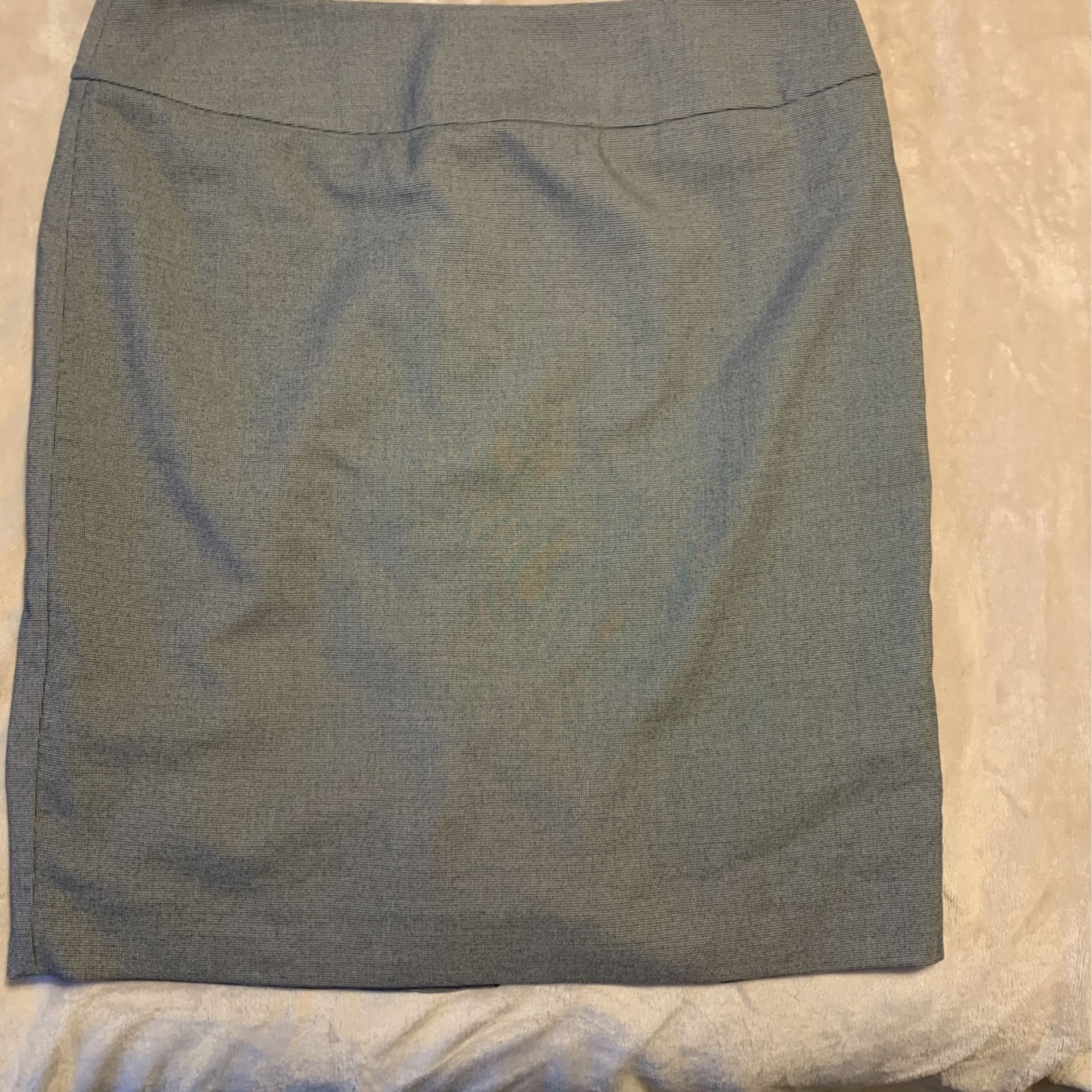 212 Collection High Waist Skirt Size 12