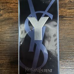 Yves Saint Laurent 