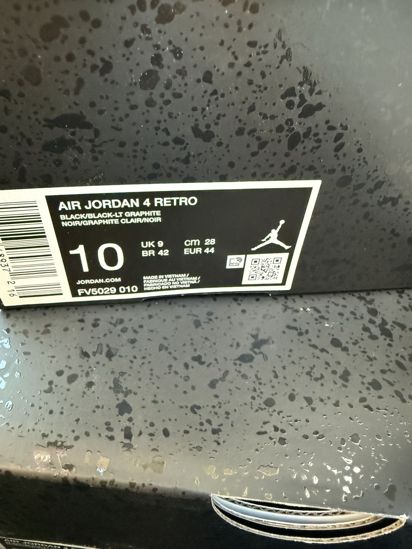 Jordan 4 Black Cats Size 10