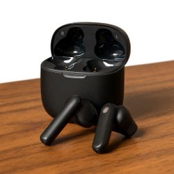 🎧 JBL Wireless Earbuds – Great Sound, Fully Functional!
