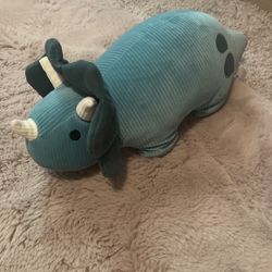 Dinosaur plushie 