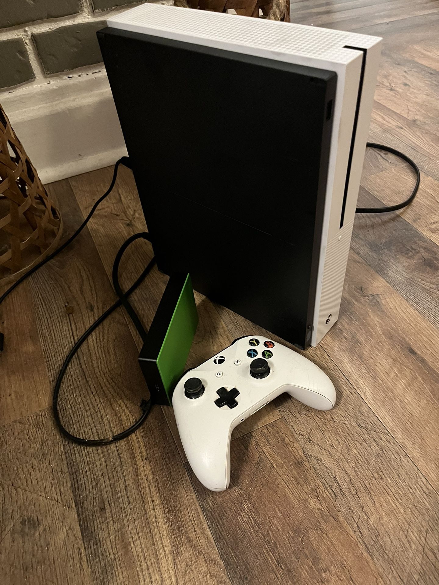 Xbox One S With External Drive And Controller