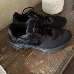 Nike Black Shoes Men Size 10